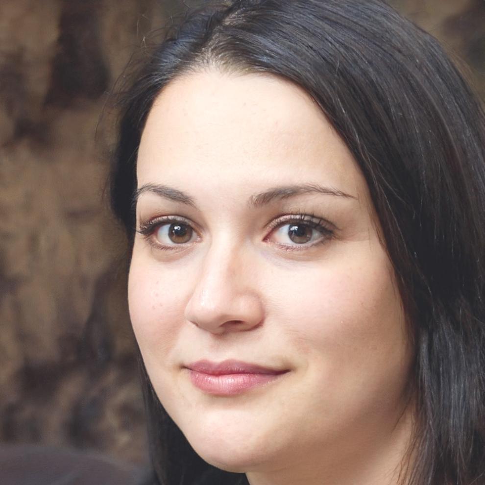 Carmen Ruiz, experta en productos de inversión y ahorro
